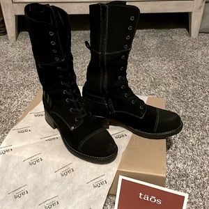 Taos Black tall boot Crave lace up. Size 8-8.5 eu39